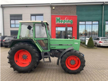 Traktor FENDT Farmer 300