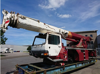 Allterrengkran LIEBHERR LTM 1040-2.1