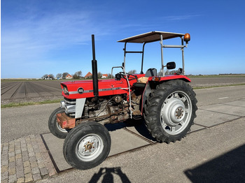 Traktor MASSEY FERGUSON 100 series