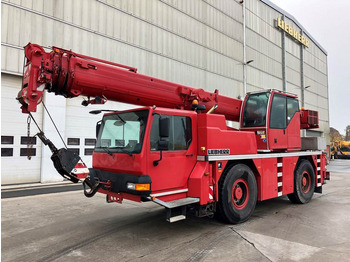 Kran LIEBHERR LTM 1030-2.1