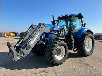 Traktor NEW HOLLAND T6080