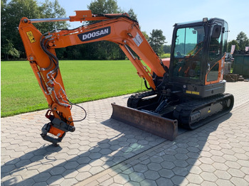 Minigraver DOOSAN DX63-3