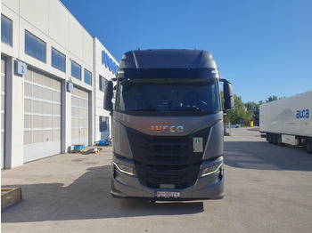 Trekkvogn IVECO S-WAY