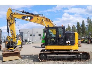 Beltegraver CATERPILLAR 325FL