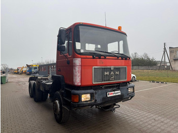 Chassis lastebil MAN 26.302, 6x6: bilde 3