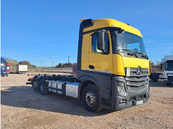 Container-transport/ Vekselflak lastebil MERCEDES-BENZ Actros