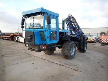 Kranbil UNIMOG