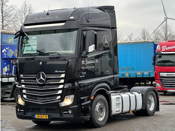 Trekkvogn MERCEDES-BENZ Actros 1945