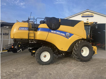 Skurtresker NEW HOLLAND CX series