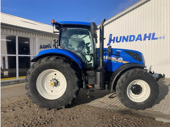 Traktor NEW HOLLAND T7.270