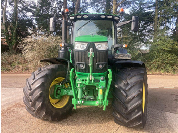 Traktor JOHN DEERE 6215R