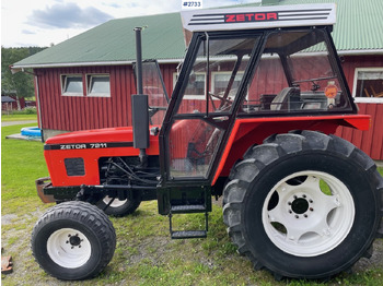 Traktor ZETOR