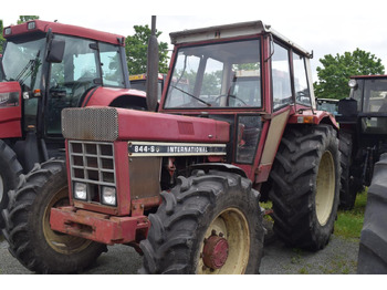 Traktor CASE IH