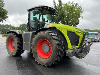 Traktor CLAAS Xerion 4000