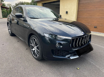 Personenbil MASERATI LEVANTE 4X4: bilde 3