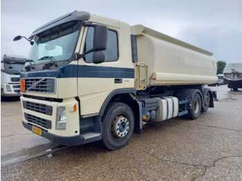 Tankbil VOLVO FM