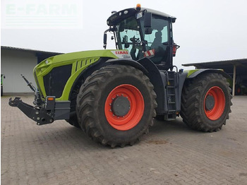 Traktor CLAAS Xerion