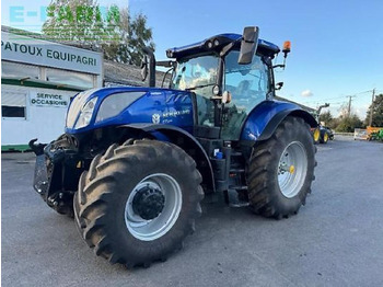 Traktor NEW HOLLAND T7.270