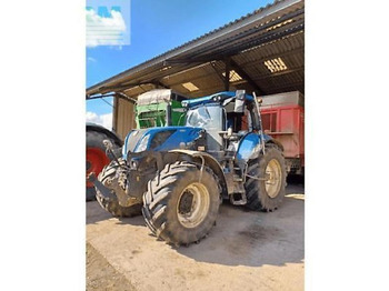 Traktor NEW HOLLAND T7.270