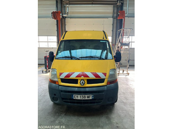 Kassebil RENAULT Master