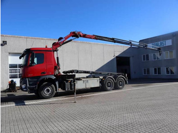 Lastebil med kabelsystem MERCEDES-BENZ Arocs 2643