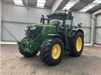 Traktor JOHN DEERE 6215R