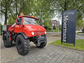 Kranbil UNIMOG