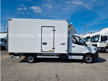 Varebil med skap MERCEDES-BENZ Sprinter 319