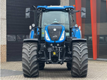 Traktor New Holland T7.245 Auto Command, 50km, frontlinkage, 2023!!: bilde 5