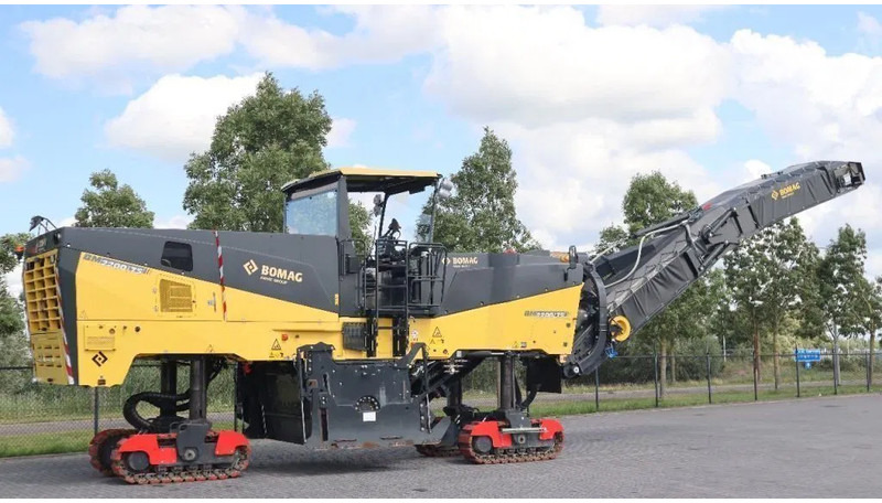 Asfaltverk Bomag BM 2200/75 | COLD PLANER | NEW CONDITION!: bilde 6