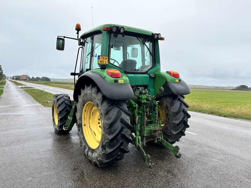 Traktor John Deere 6320: bilde 8