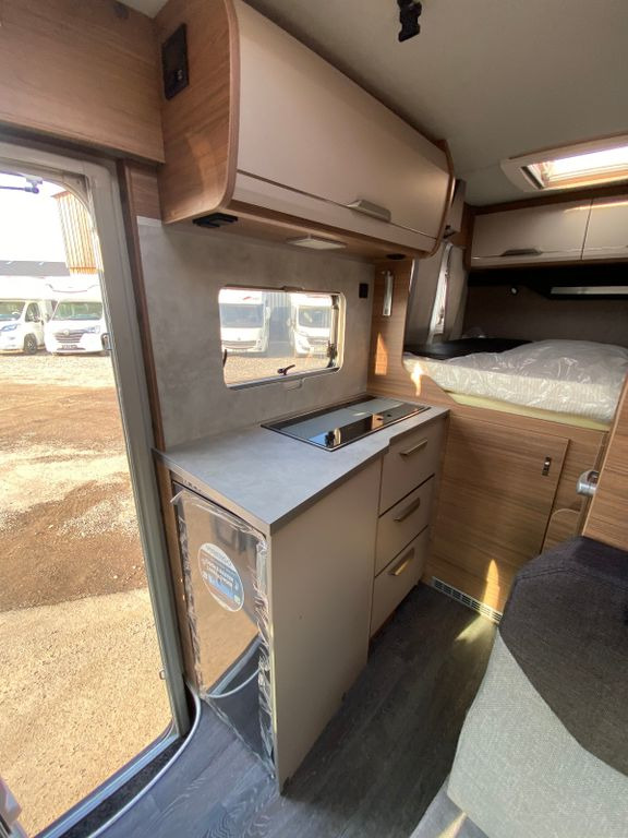 Ny Halvintegrert bobil Knaus TOURER CUVISION 500 MQ,4 Personen,slide Bett: bilde 13