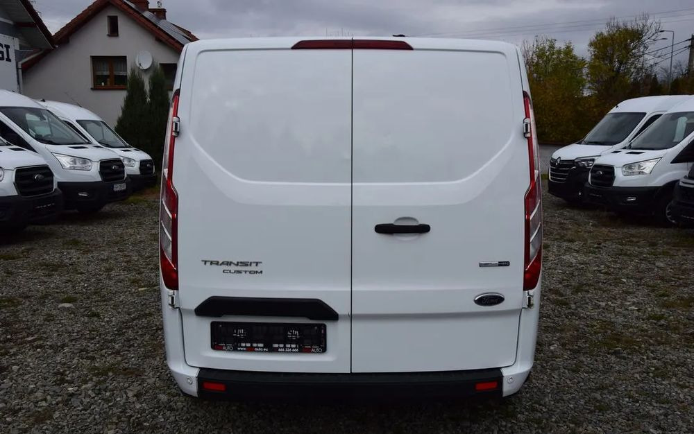 Kassebil Ford TRANSIT CUSTOM​*L2H1​*mHEV​*KLIMA​*TEMPOMAT​*NAVI​*PARKTRONIC​*: bilde 7