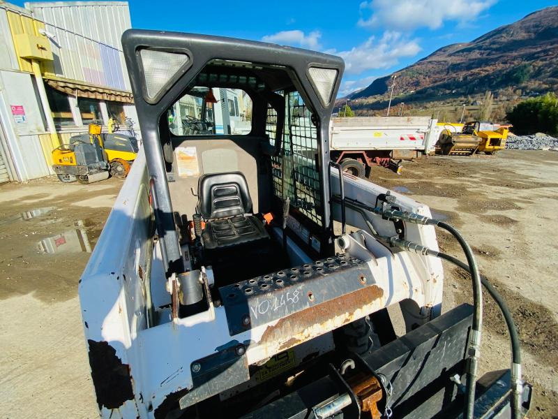 Kompaktlaster BOBCAT S100 mini chargeuse sur pneu (AVEC ACCESSOIRES): bilde 9