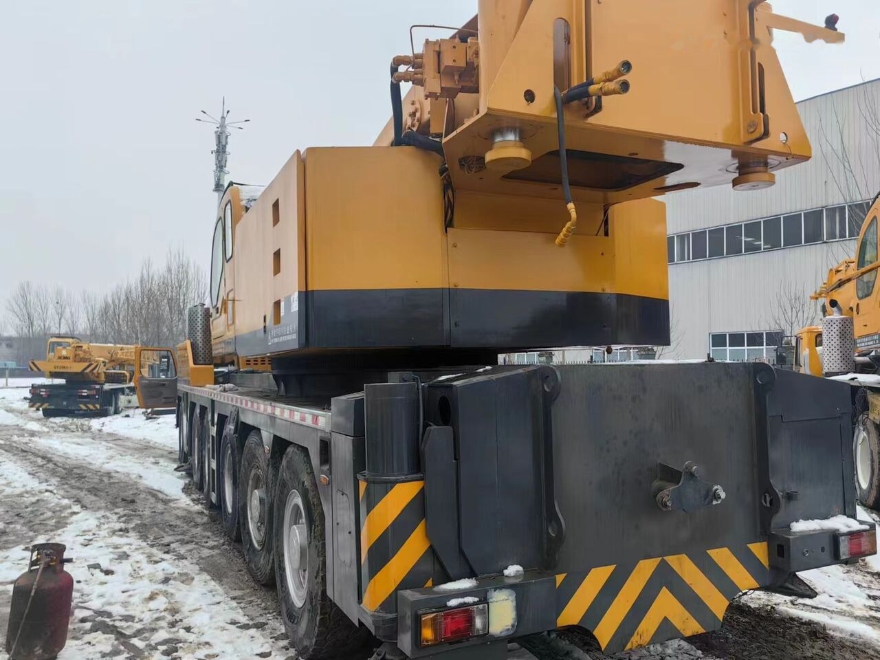 Mobilkran XCMG QAY200 truck crane 25 50 70 80 100 200 mobile crane for sale: bilde 7