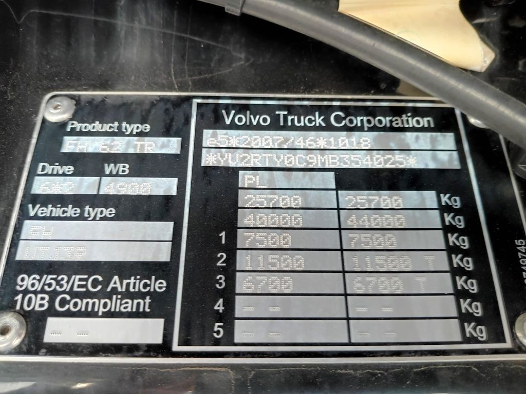 Leie Volvo FH 460 / XXL / I-SAVE /ZESTAW TANDEM / 120 M3 /  Volvo FH 460 / XXL / I-SAVE /ZESTAW TANDEM / 120 M3 /: bilde 19