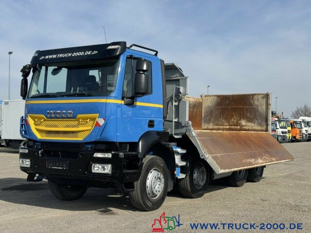 Tippbil Iveco 340T45 Trakker 8x4 Bordmatik Links+Hinten 351TKM: bilde 9