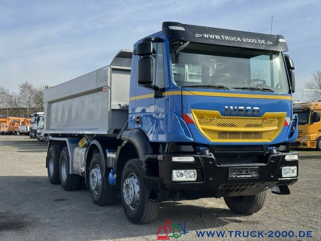 Tippbil Iveco 340T45 Trakker 8x4 Bordmatik Links+Hinten 351TKM: bilde 10