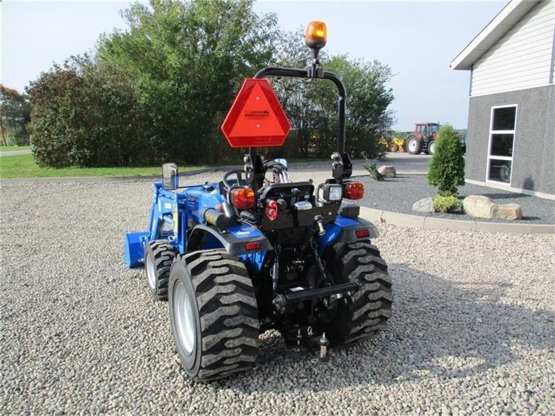 Kommunale traktor Solis 26 6+2 gearmaskine med Servostyrring og fuldhydrau: bilde 15