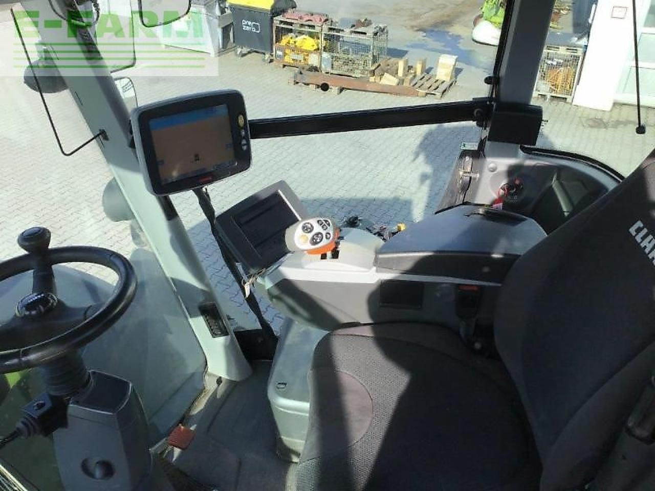 Traktor CLAAS xerion 5000 trac vc TRAC VC: bilde 8