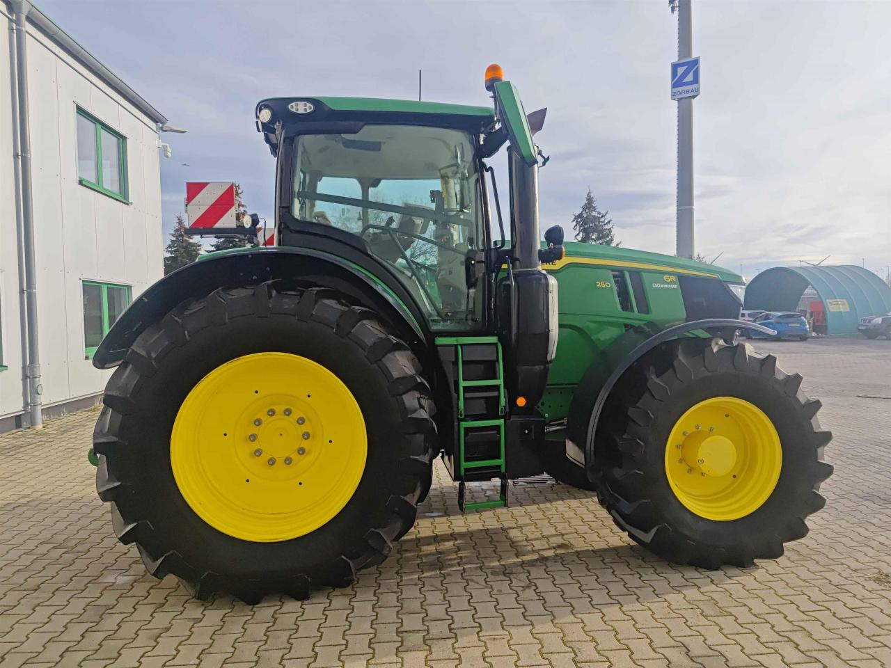 Traktor John Deere 6R 250: bilde 6