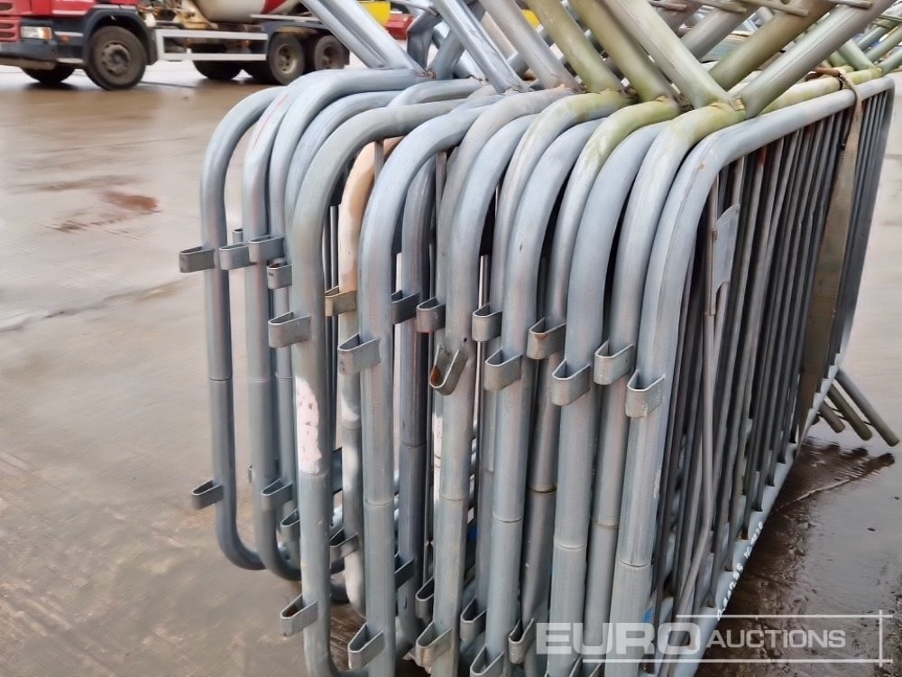 Anleggsmaskiner Bundle of Metal Pedestrian Safety Barriers (2 of): bilde 15