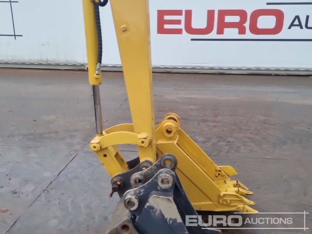 Minigraver Komatsu PC35MR-2: bilde 20