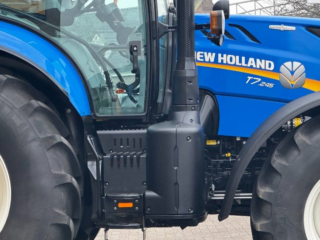 Traktor New Holland T7.245 Auto Command, 50km, frontlinkage, 2023!!: bilde 10