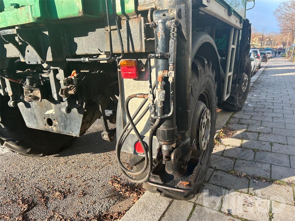 Kranbil 1981 Daimler-Benz Unimog U 1700: bilde 25